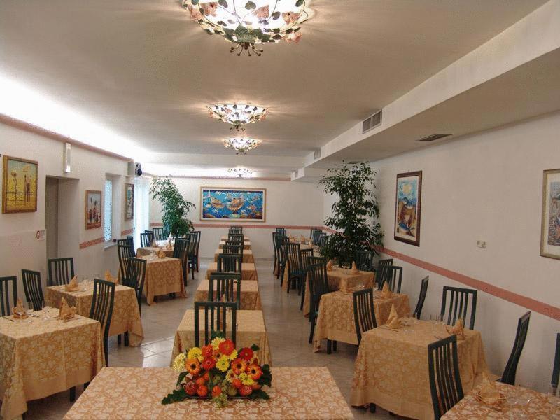Hotel Regina Lido di Camaiore Exteriér fotografie