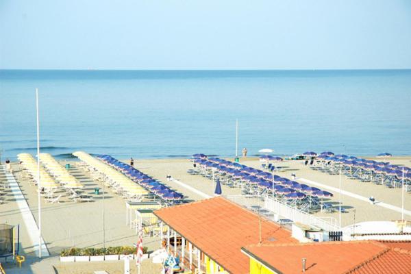 Hotel Regina Lido di Camaiore Exteriér fotografie