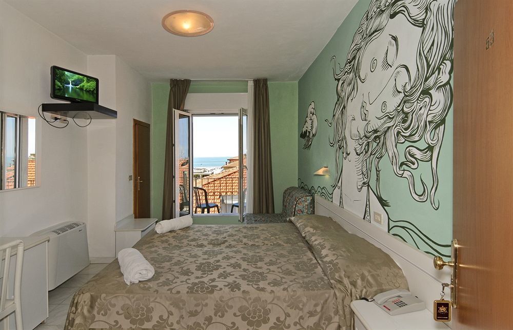 Hotel Regina Lido di Camaiore Exteriér fotografie