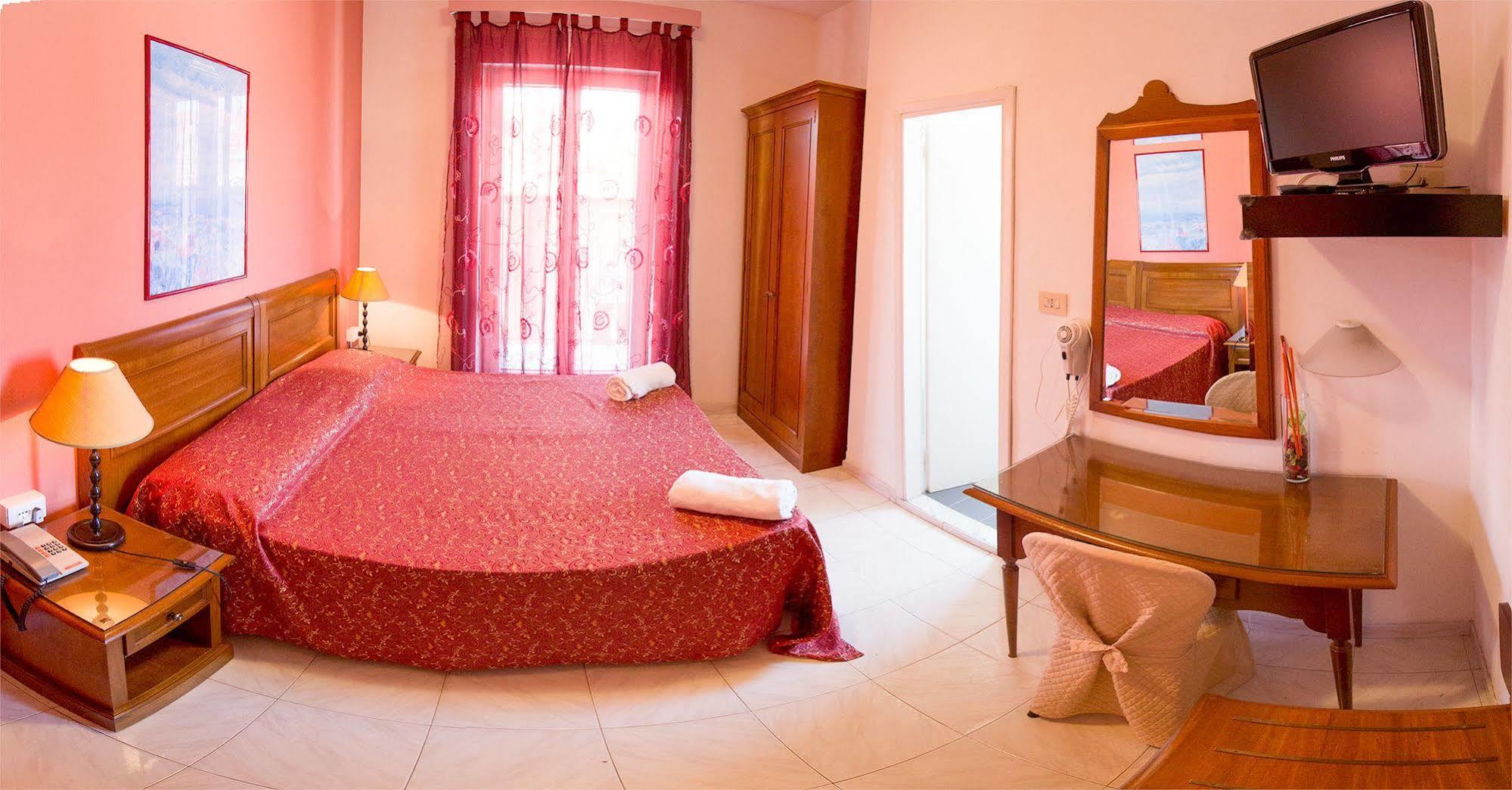 Hotel Regina Lido di Camaiore Exteriér fotografie